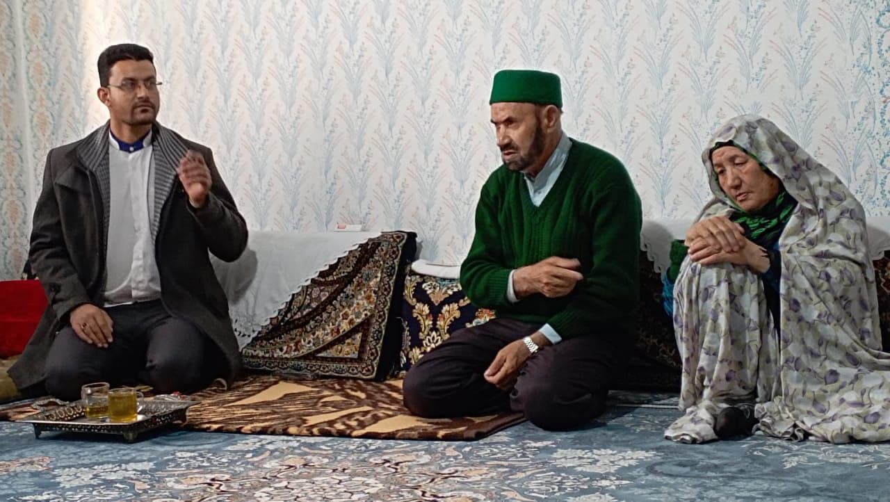 تجلیل از مادران و همسران شهدای مدافع حرم توسط بسیجیان سازمان همیاری
