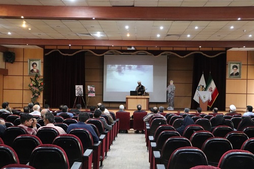 نشست تخصصی تبیین گام دوم انقلاب اسلامی در سازمان همیاری شهرداریها