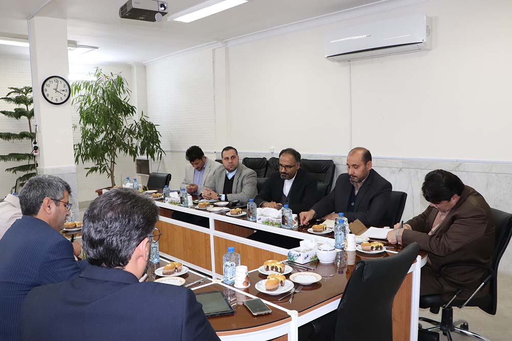 جلسه هم اندیشی با شورای مشورتی شهرداران استان
