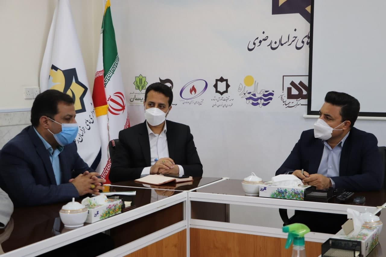 دیدار مدیرعامل سازمان همیاری شهرداریهای استان با مسئولان شهری مشکان