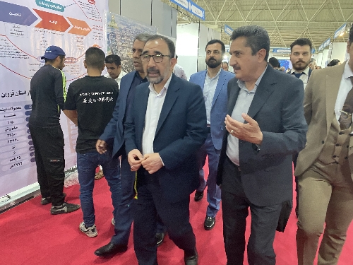 بازدید مدیرعامل سازمان همیاری شهرداری های خراسان رضوی از نمایشگاه ۲۰۲۴ تهران