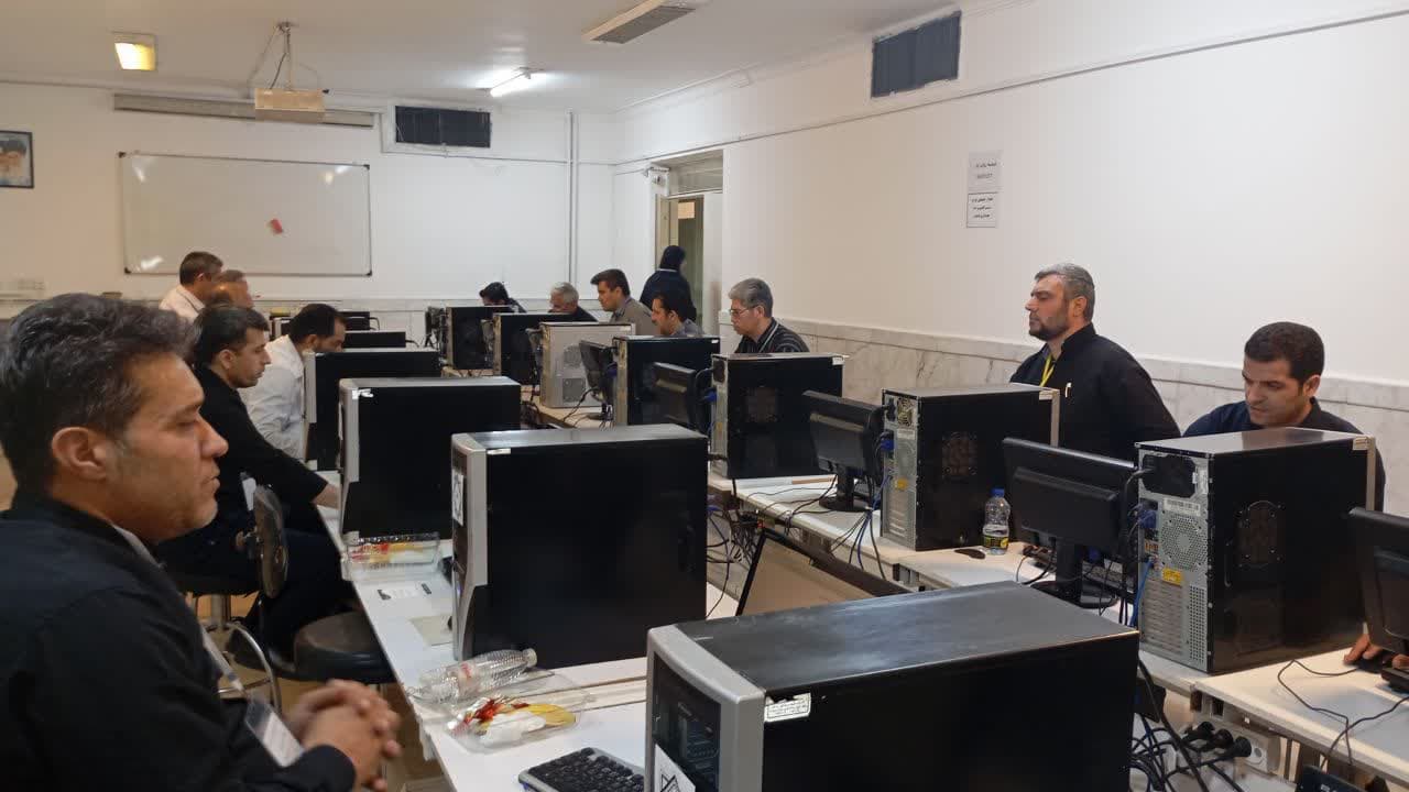 آزمون جامع حوزه املاک شهرداری مشهد برگزار شد