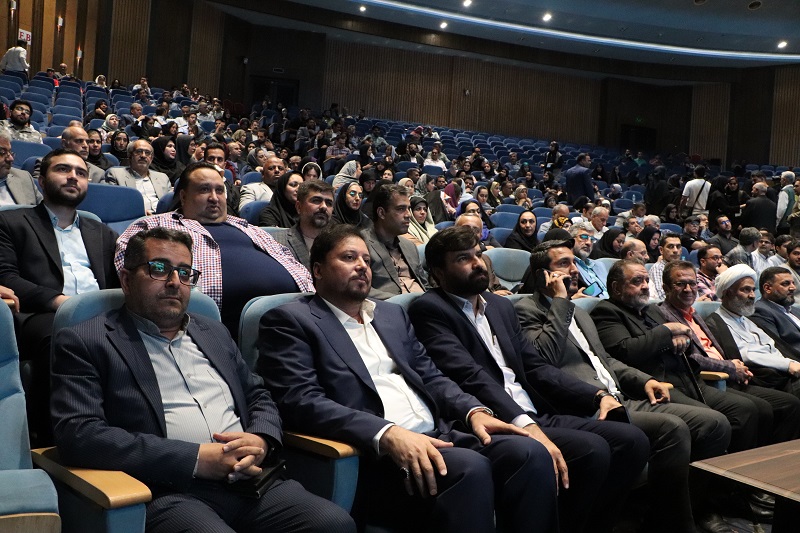 حضور مدیرعامل سازمان همیاری شهرداری‌های خراسان رضوی در آیین گرامی‌داشت مقام خبرنگار