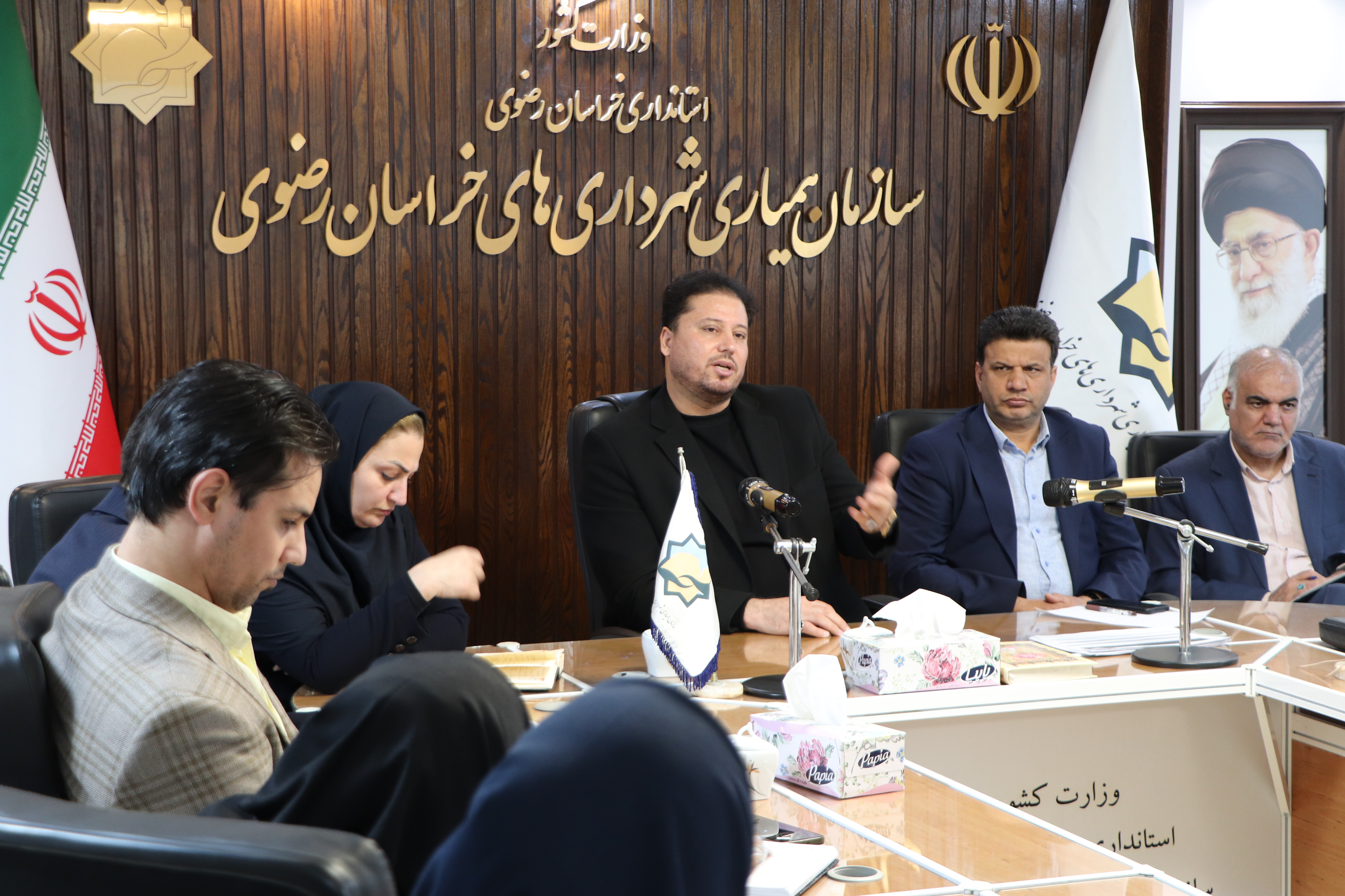 تأکید بر شفافیت و بهینه‌سازی عملکرد در جلسه بررسی صورت‌های مالی شرکت‌های تابعه