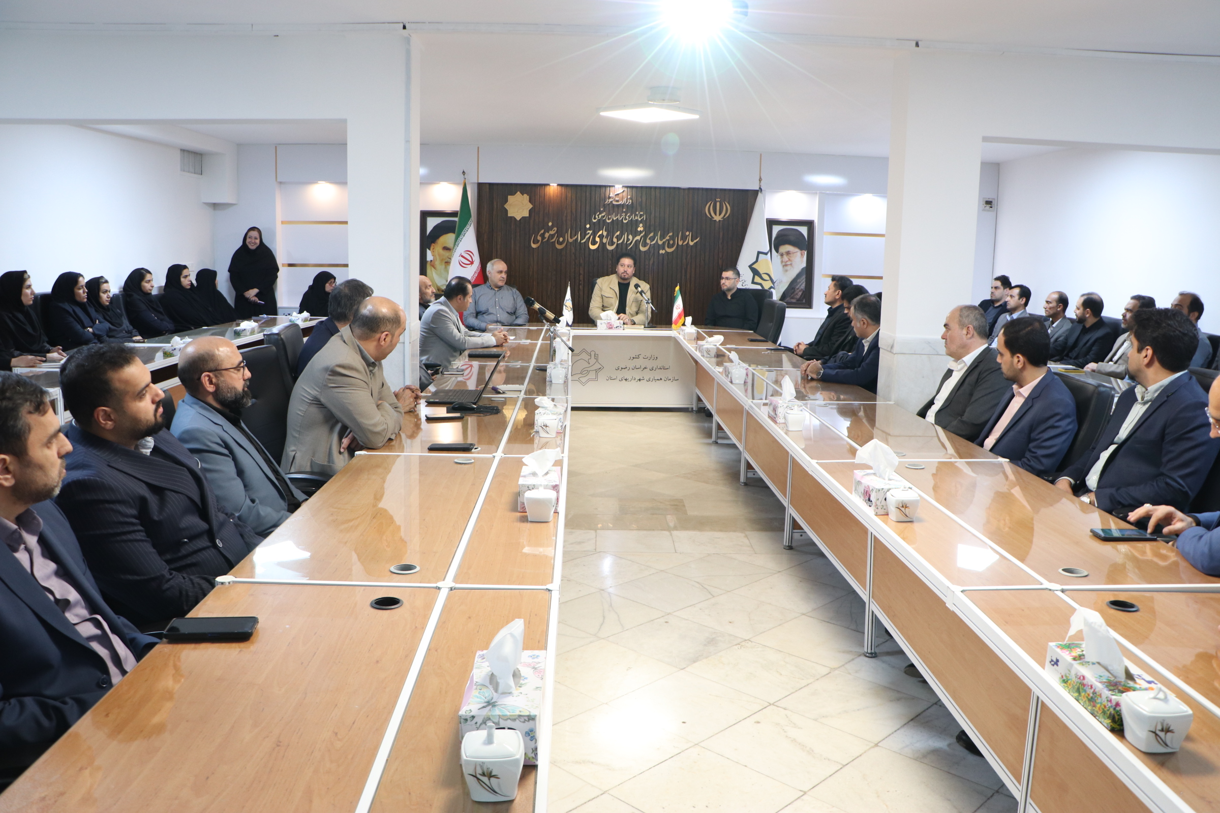 مدیرعامل سازمان همیاری شهرداری‌های خراسان رضوی:   «پویایی و همگرایی» در مسیر خدمت مجاهدانه  تنها آهنگ سازمان در سال جدید 