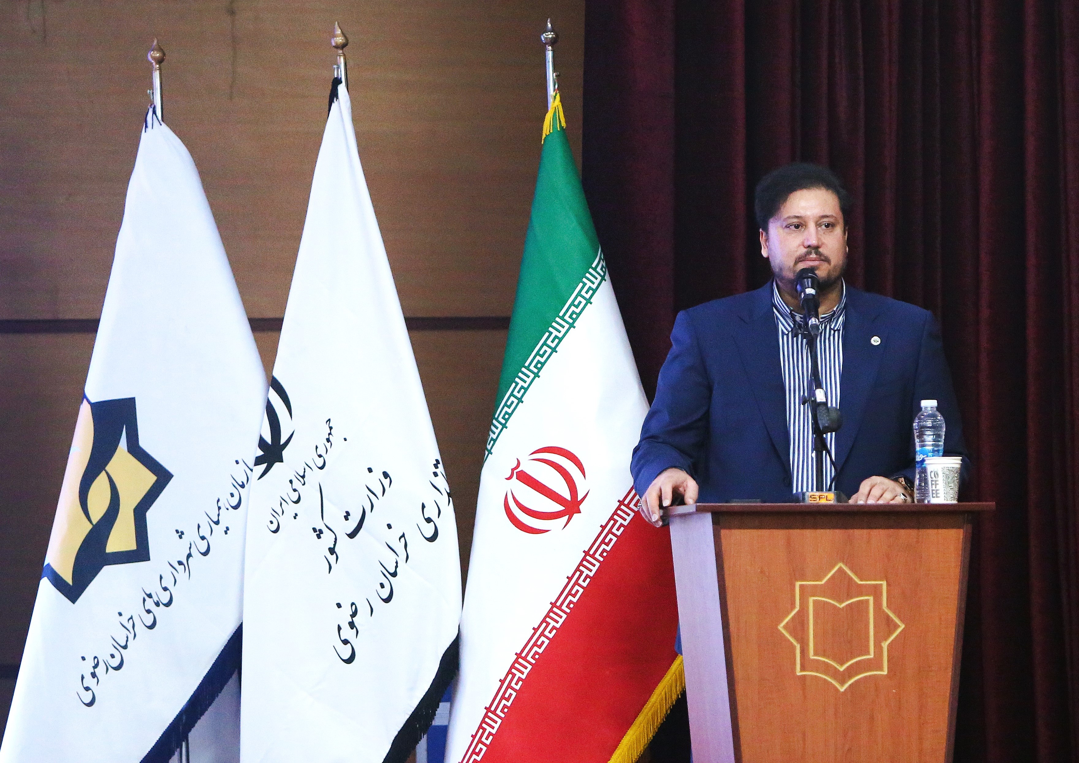 جهاد اقتصادی در خراسان رضوی:نوآوری در تأمین ماشین‌آلات شهری، گامی در راستای شعار سال و عبور از تحریم‌ها