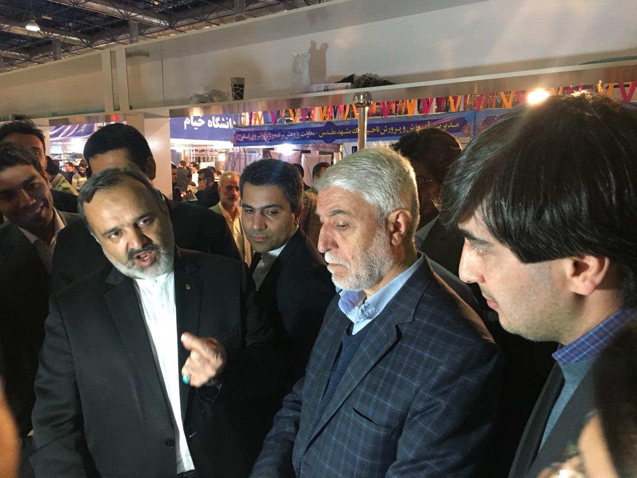 حضور شرکت باهشت گردشگر در هجدهمین نمایشگاه پژوهش و فناوری مشهد
