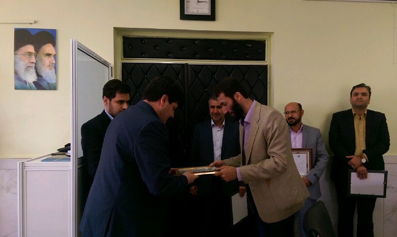 تجلیل مدیرعامل از مدیران سازمان و موسسات تابعه