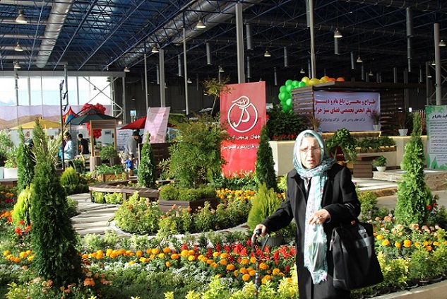 استقبال شهروندان از نمایشگاه گل و گیاه مشهد