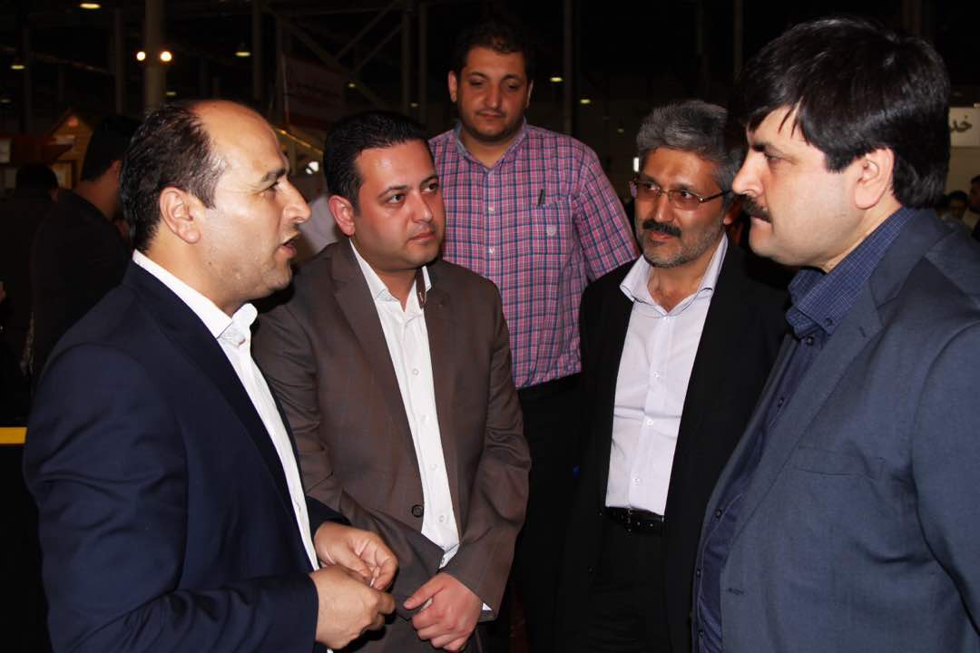 بازدید مدیرعامل از نمایشگاه گل و گیاه مشهد4