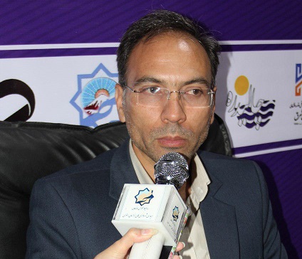 بخشدار احمدآباد تاکید کرد؛ تبادل تجربیات شهرهای بزرگ با شهرهای کوچک جهت بهبود خدمات شهری
