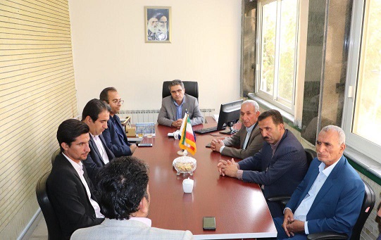 در جلسه مشترک واحد هماهنگی امور شهرداریها سازمان همیاری و مسئولان شهری انابد مطرح شد؛ الویت سازمان همیاری توانمندسازی شهرداریها به لحاظ اقتصادی است