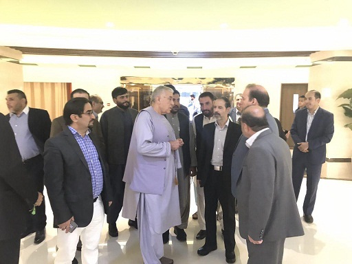 درحاشیه سفروالی قندهار به مشهد انجام شد؛  مذاکرات اقتصادی و تجاری سازمان همیاری با مقامات و تجار افغانستان 
